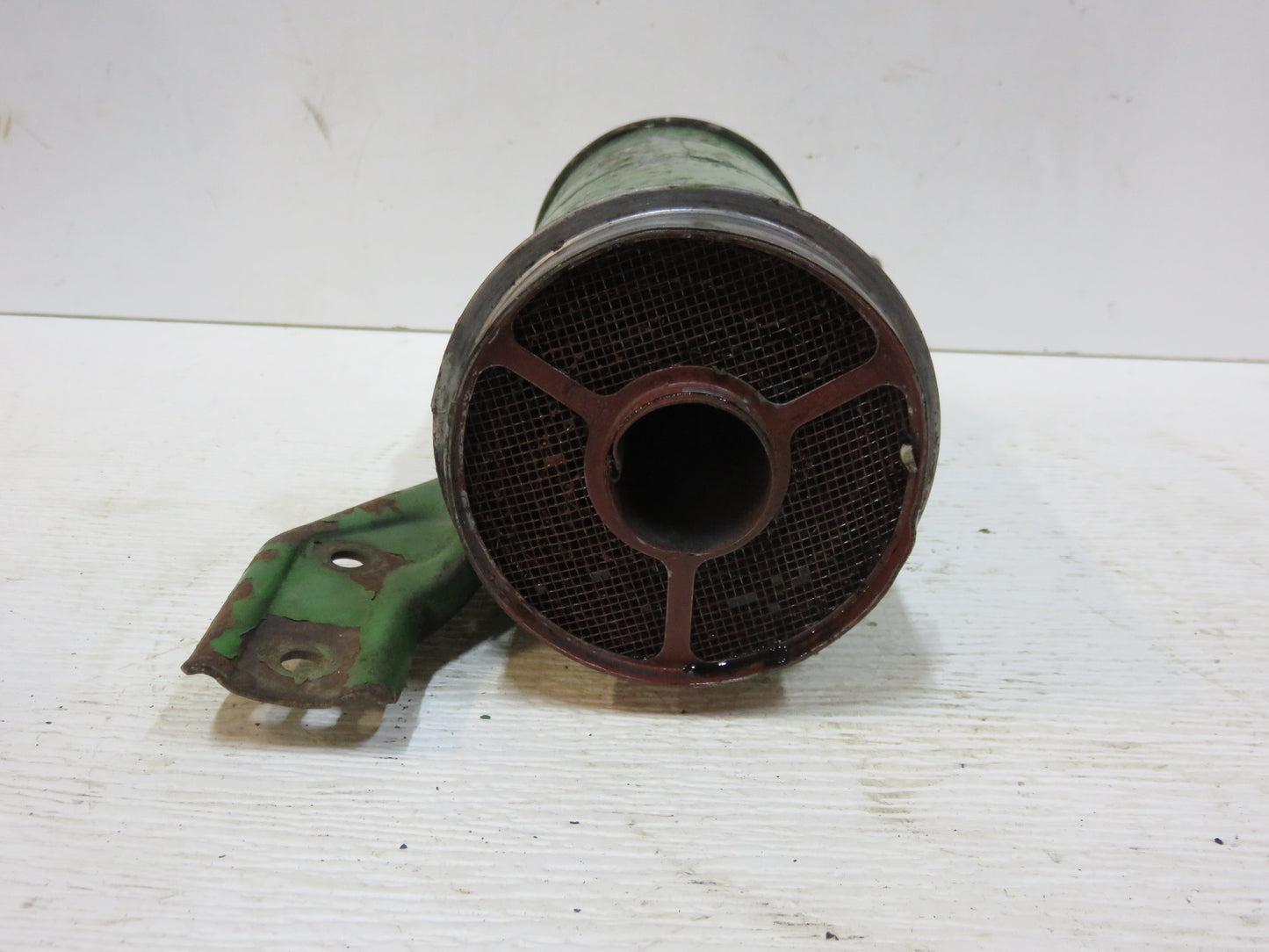 AR538R, AR921R John Deere Pony Motor Air Cleaner For R
