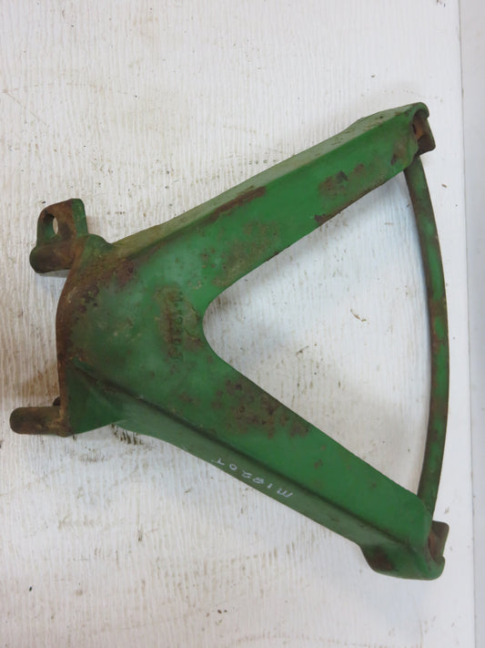 M1820T John Deere 3 Point Hitch Quadrant For 40, 420, 430, 1010