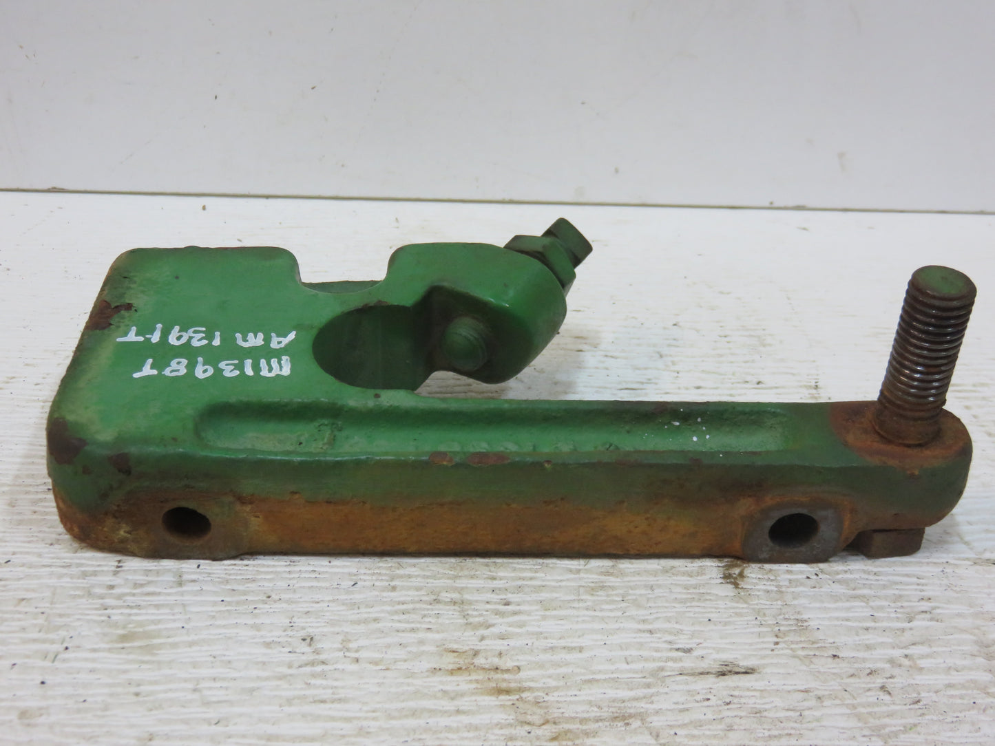 M1398T, AM1391T John Deere Left Implement Attaching Bracket For M, 40, 320, 420, 330