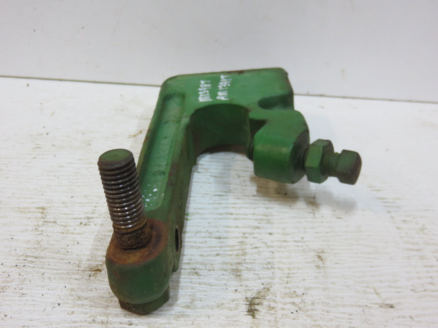M1398T, AM1391T John Deere Left Implement Attaching Bracket For M, 40, 320, 420, 330