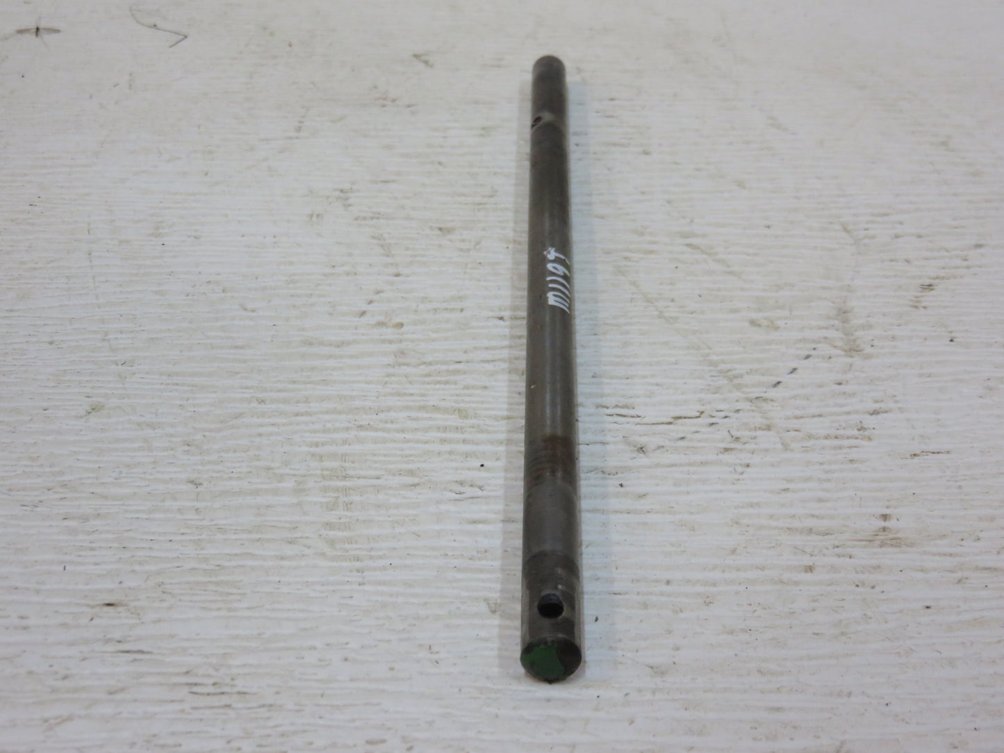 M119T John Deere PTO Lever Engagement Shaft For M, 40, 320, 420, 330, 430, 435, 1010