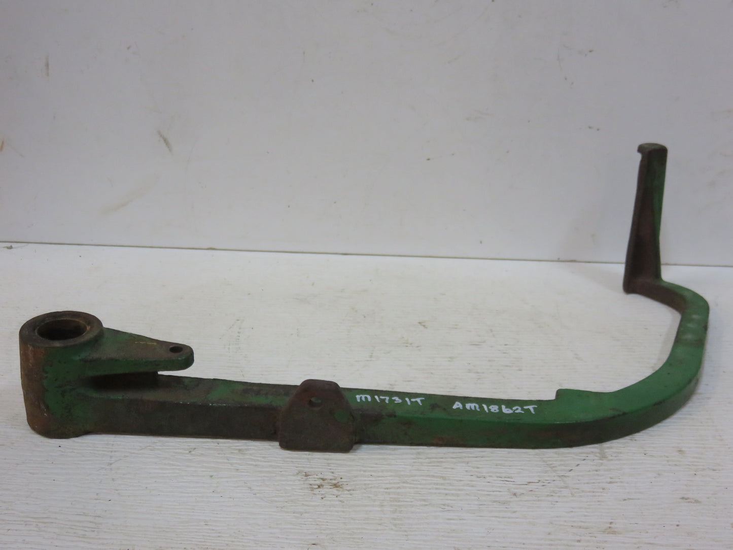 M1731T, AM1862T John Deere Right Brake Pedal For 40, 420, 430