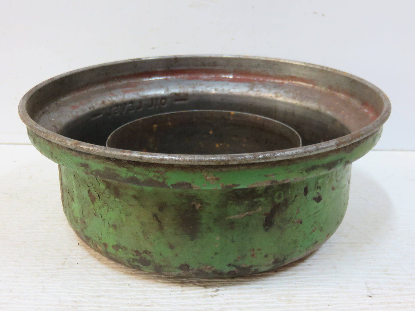 AR578R John Deere Air Cleaner Oil Cup For R