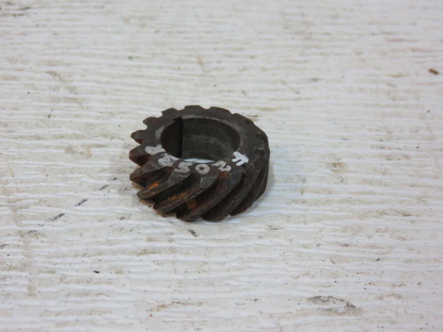 F2053R, F2547R John Deere Speed Hour Meter Drive Gear For 720, 730