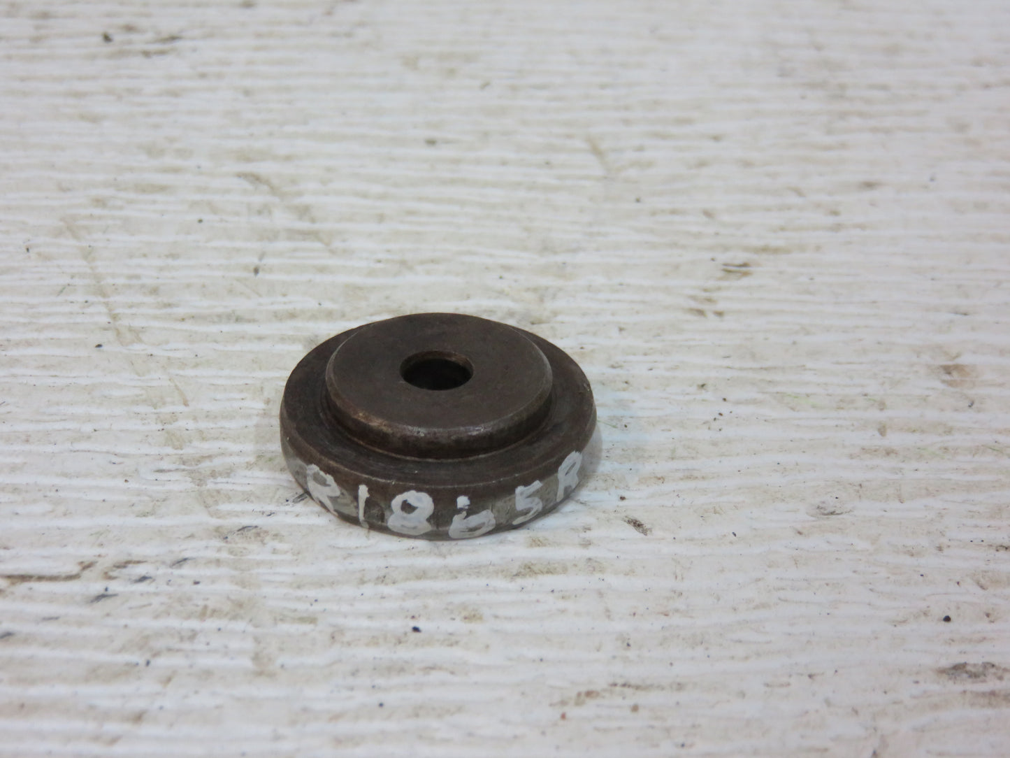 R1865R John Deere Speed Control Spring End For 80, 720, 820, 830, 840
