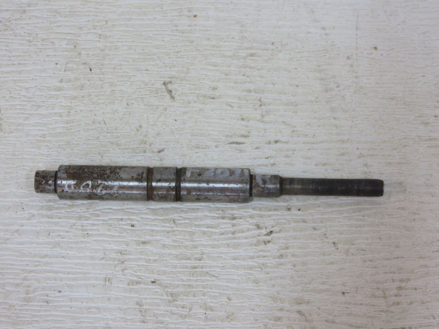 F2071R John Deere Speed Hour Meter Drive Shaft For 70, 720, 730