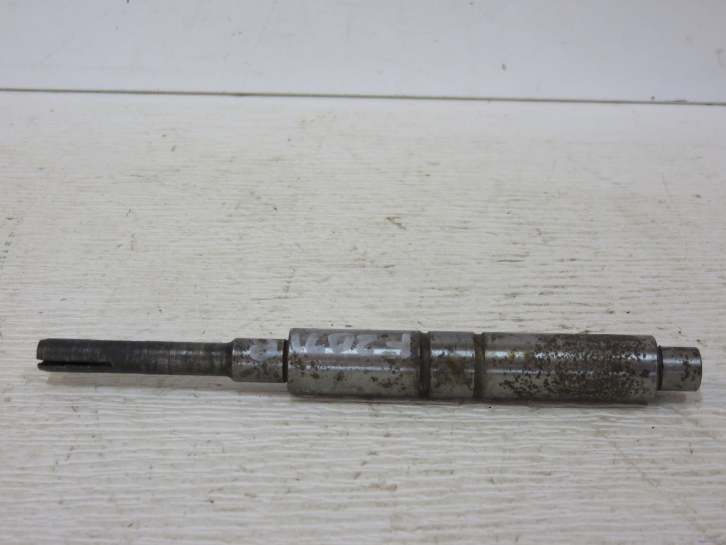 F2071R John Deere Speed Hour Meter Drive Shaft For 70, 720, 730