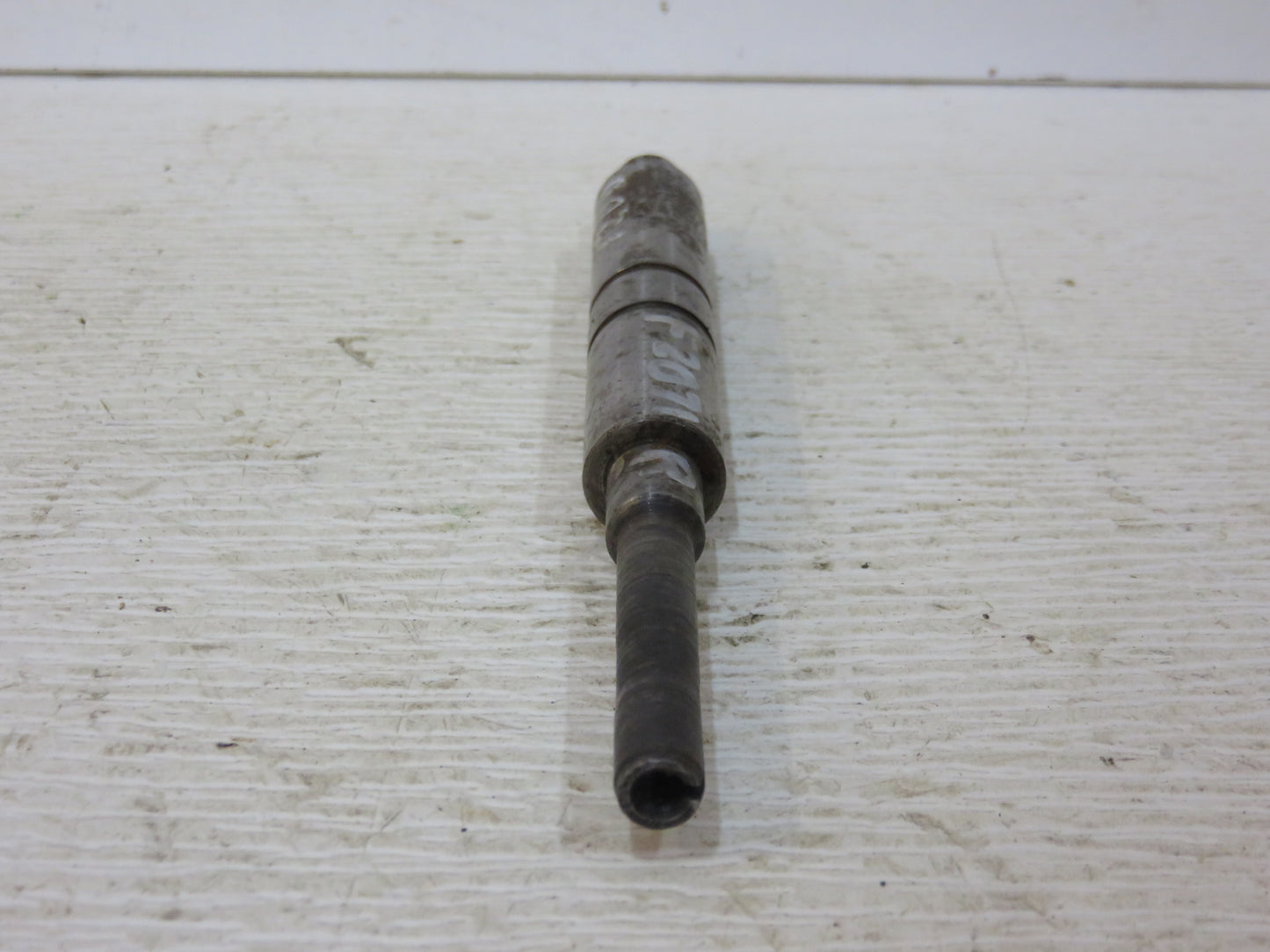 F2071R John Deere Speed Hour Meter Drive Shaft For 70, 720, 730