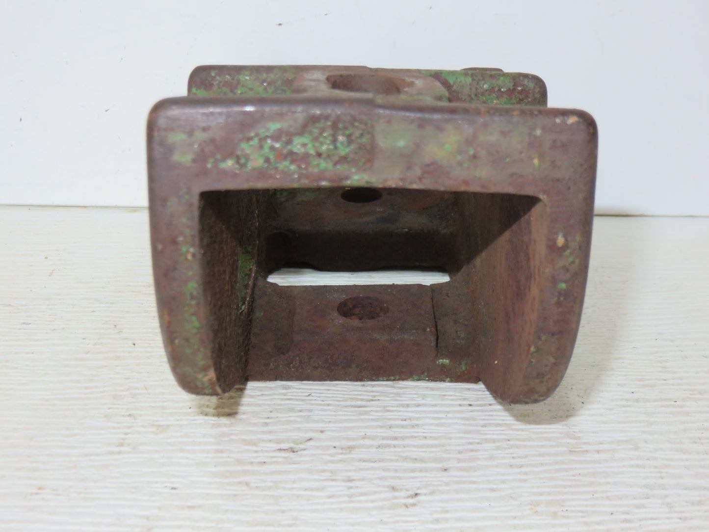 A929R John Deere Seat Support Bracket For AR, AO