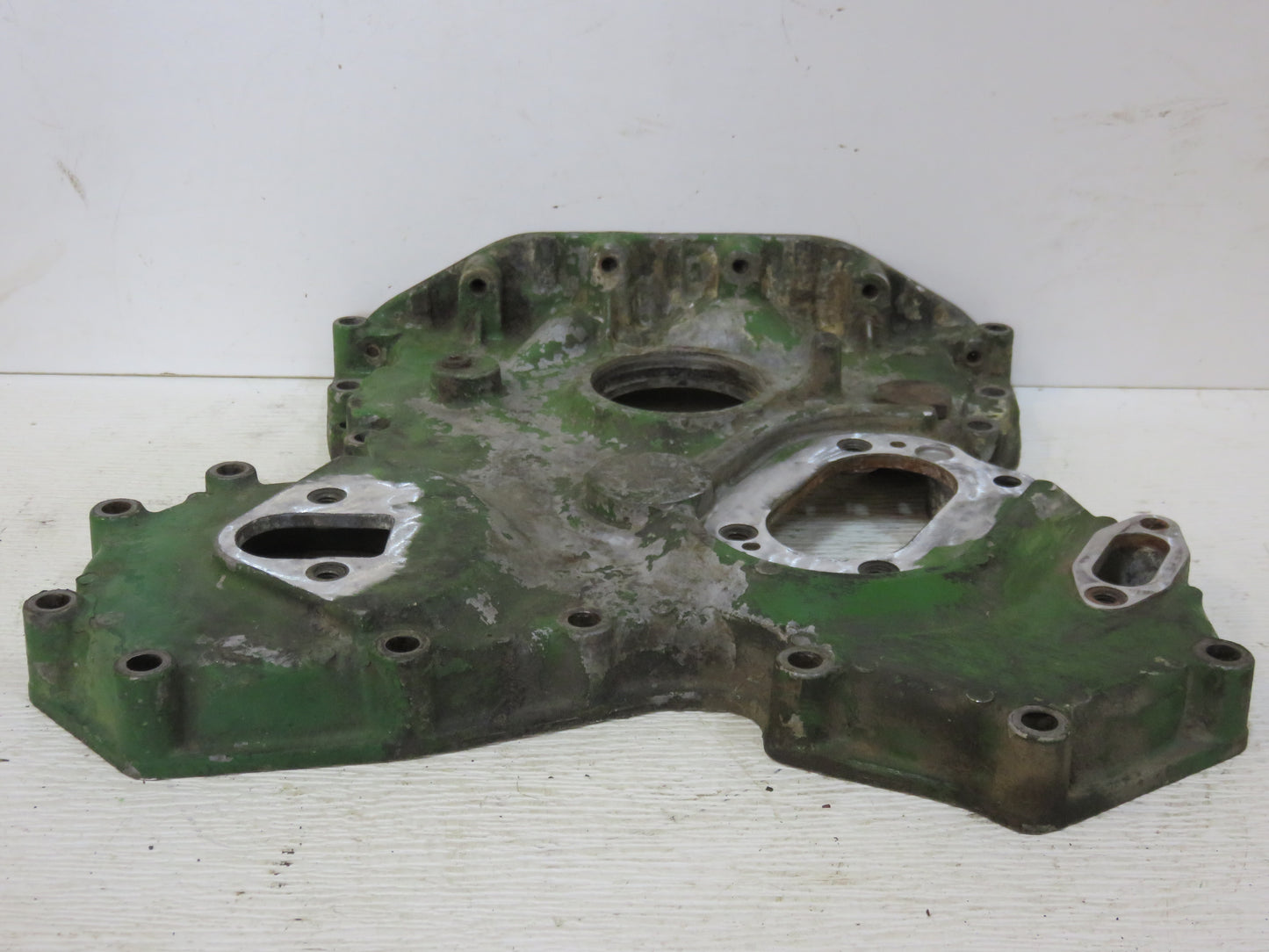 AR58196 John Deere Timing Gear Cover For 1020, 1520, 1030, 1130, 1530, 1630, 1830, 2030