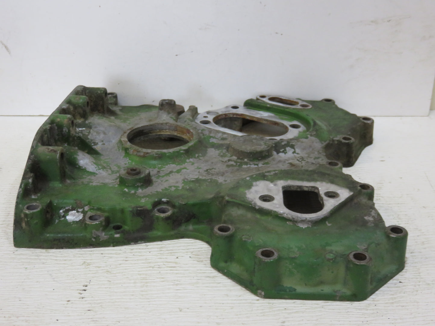 AR58196 John Deere Timing Gear Cover For 1020, 1520, 1030, 1130, 1530, 1630, 1830, 2030