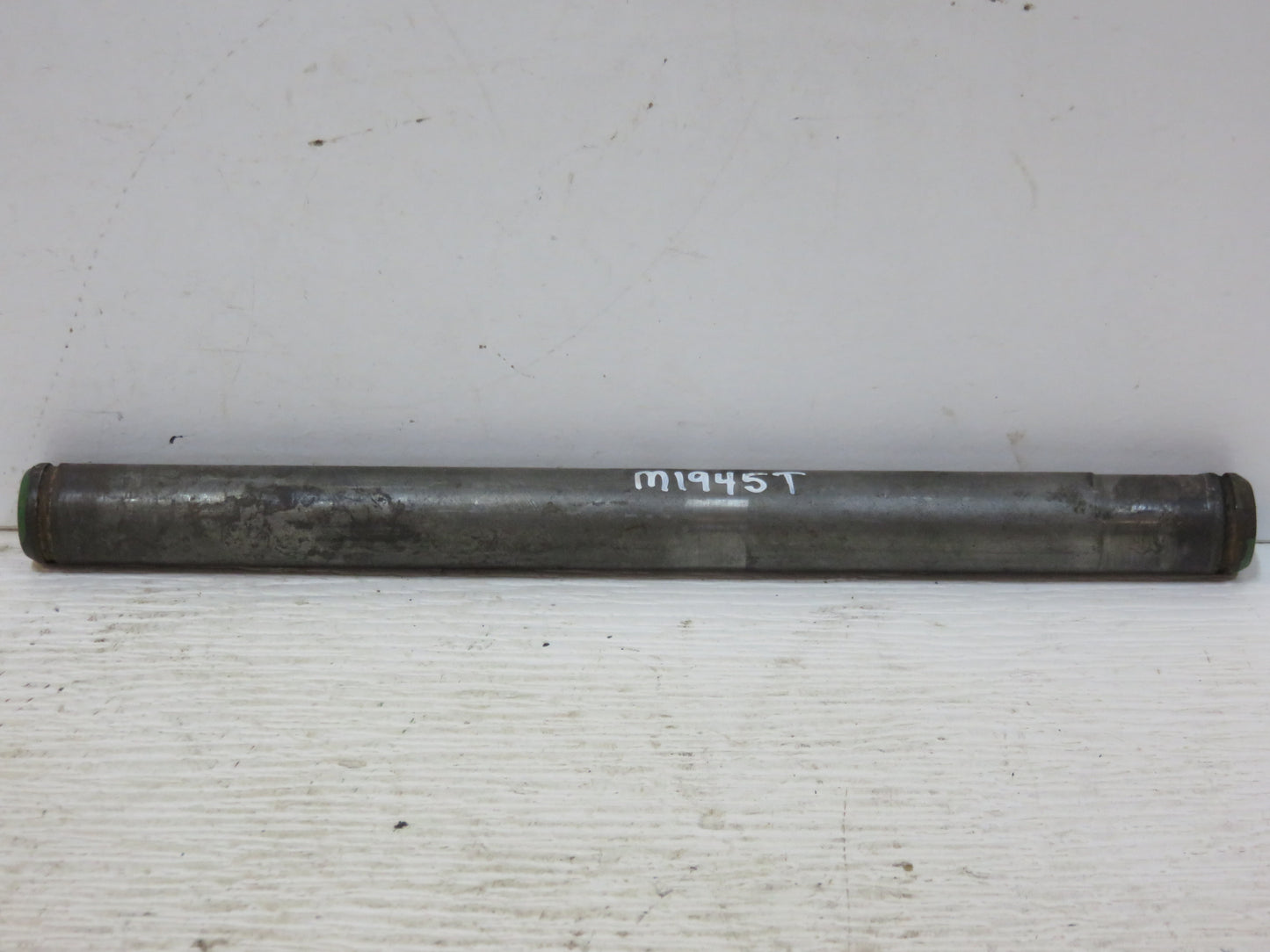 M1945T John Deere Clutch Pedal Shaft For 40, 320, 420, 330, 430, 435