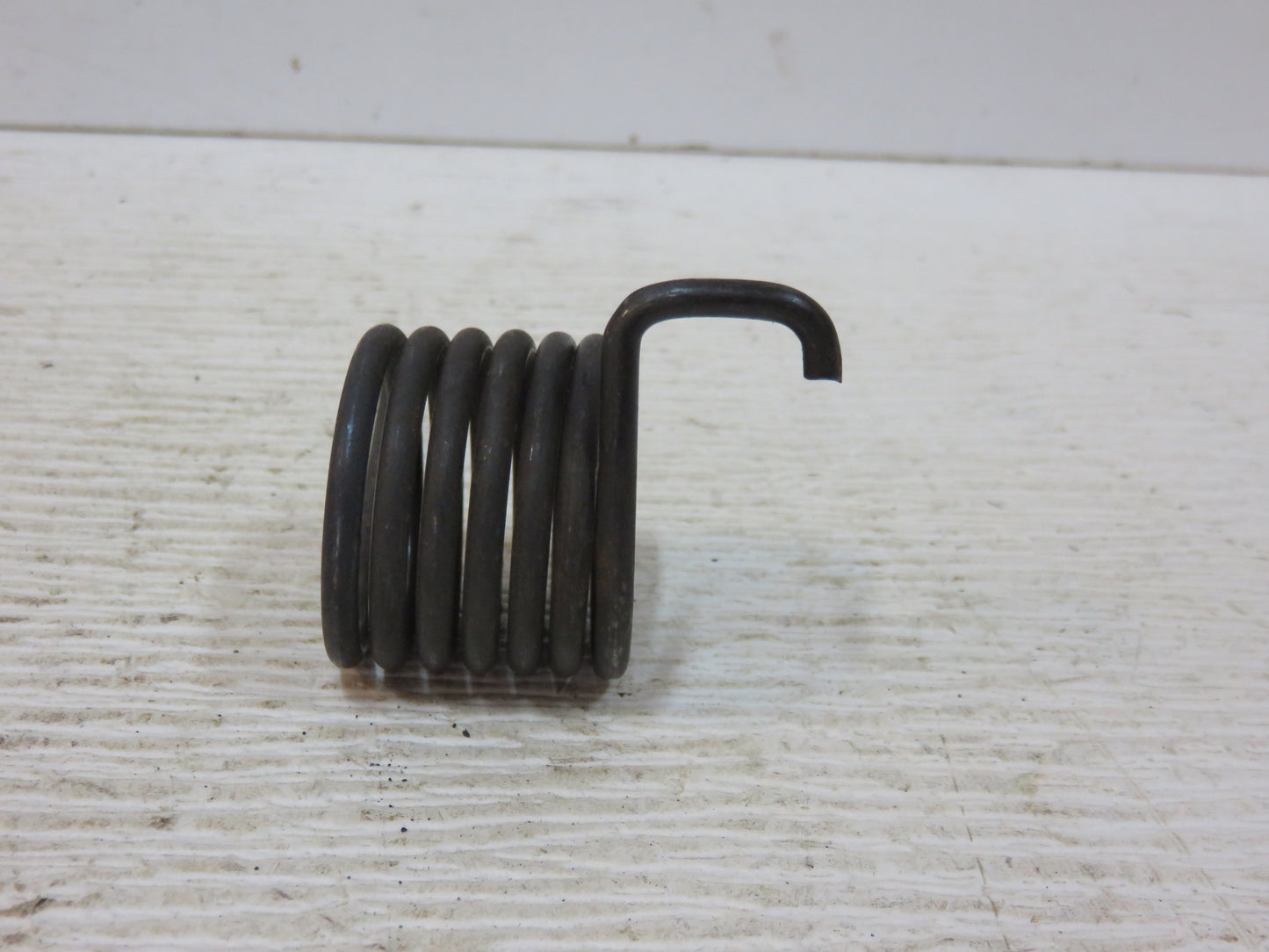 M335T John Deere Clutch Pedal Return Spring For M, 40, 320, 420, 330, 430, 435