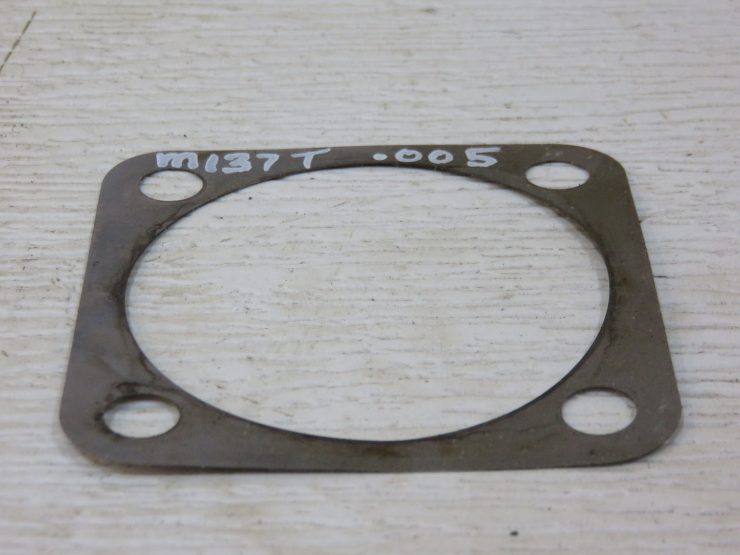 M137T John Deere PTO Front Bearing Shim For M, 40, 320, 420, 330, 430, 435