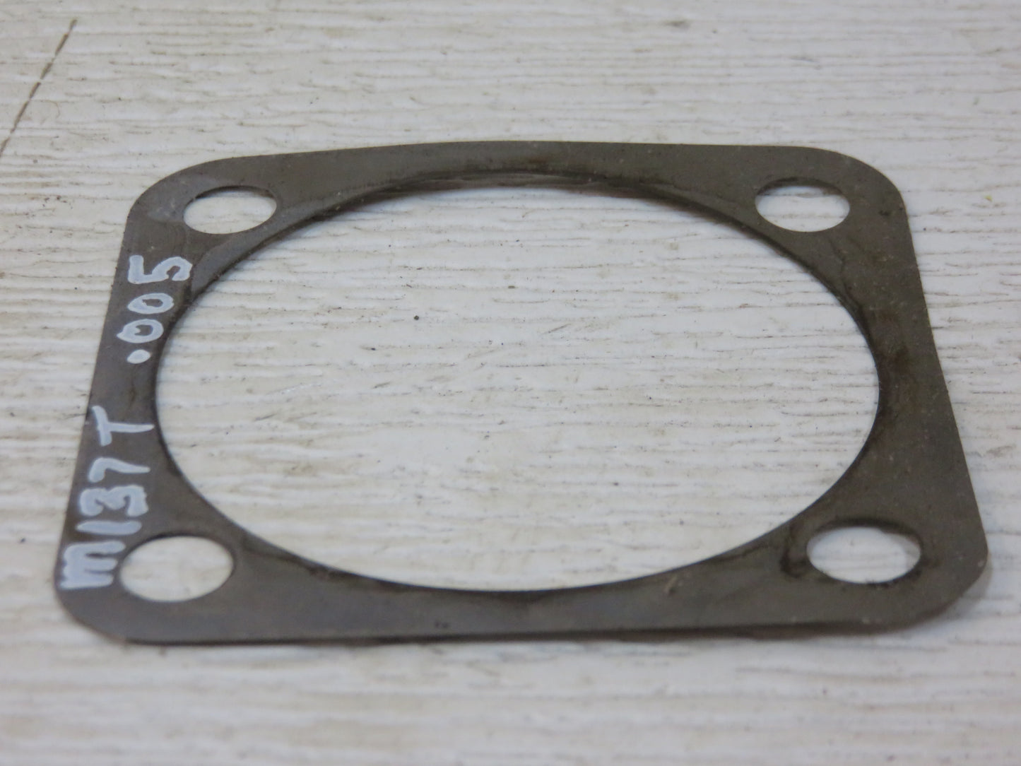 M137T John Deere PTO Front Bearing Shim For M, 40, 320, 420, 330, 430, 435