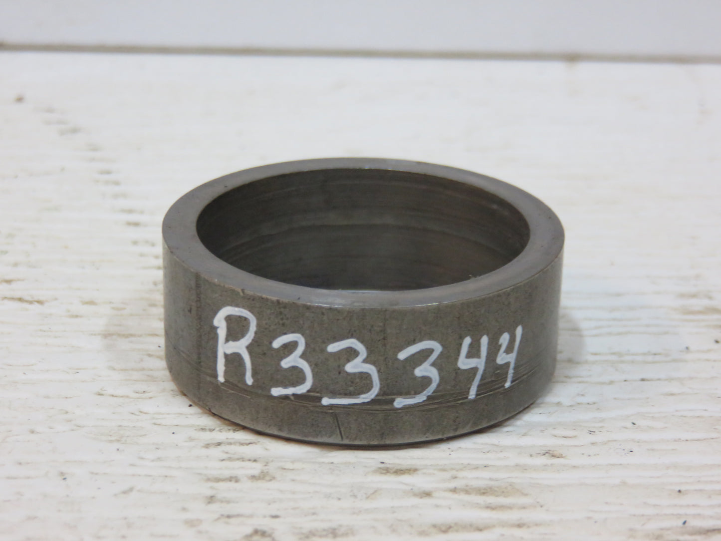 R33344 John Deere PTO Bearing Spacer For 2840, 3020, 4000, 4020, 3030, 3130, 3120, 4030