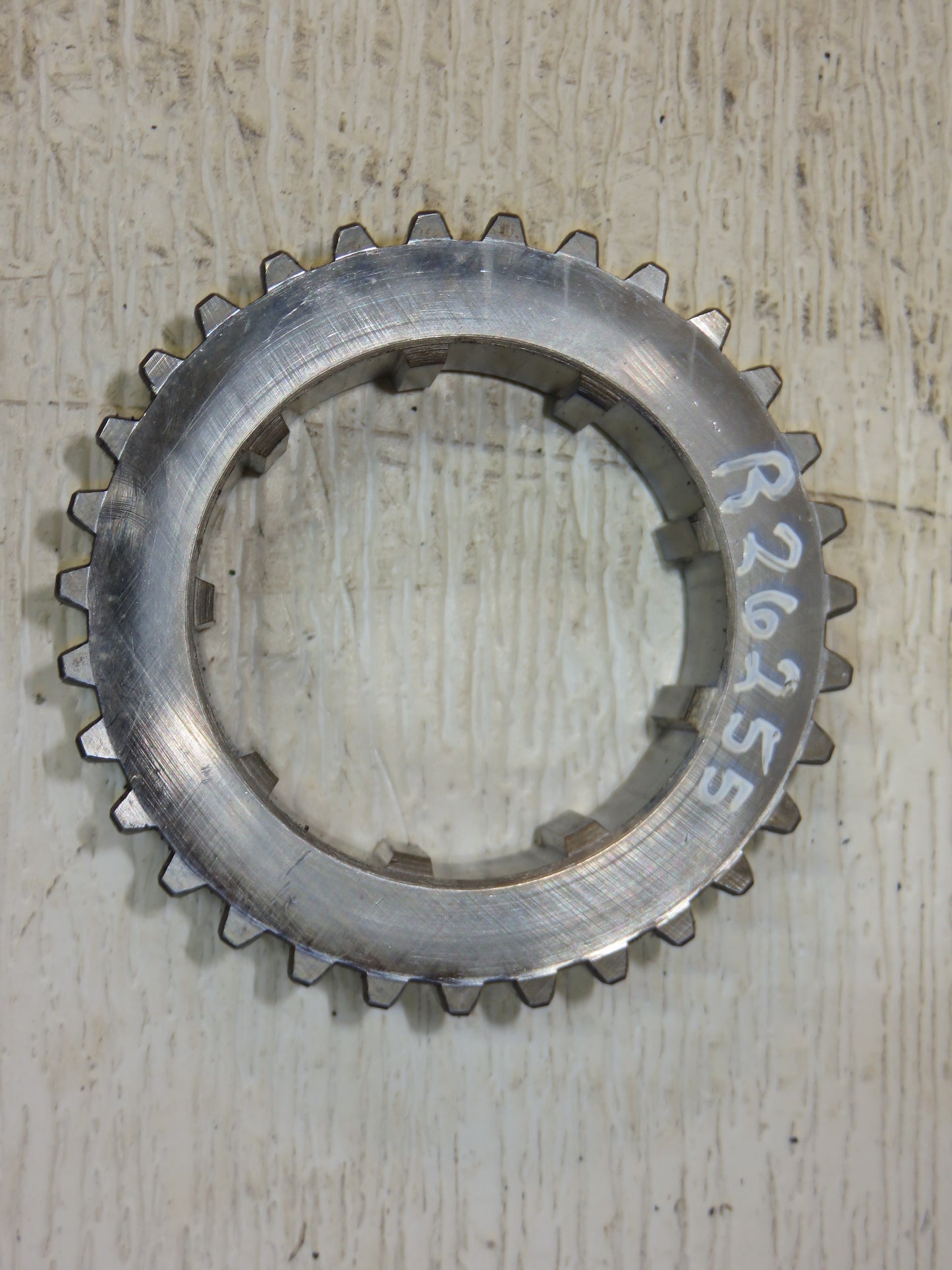 R26255 John Deere Front Shifter Gear For 2510, 2520, 3010, 3020, 4030