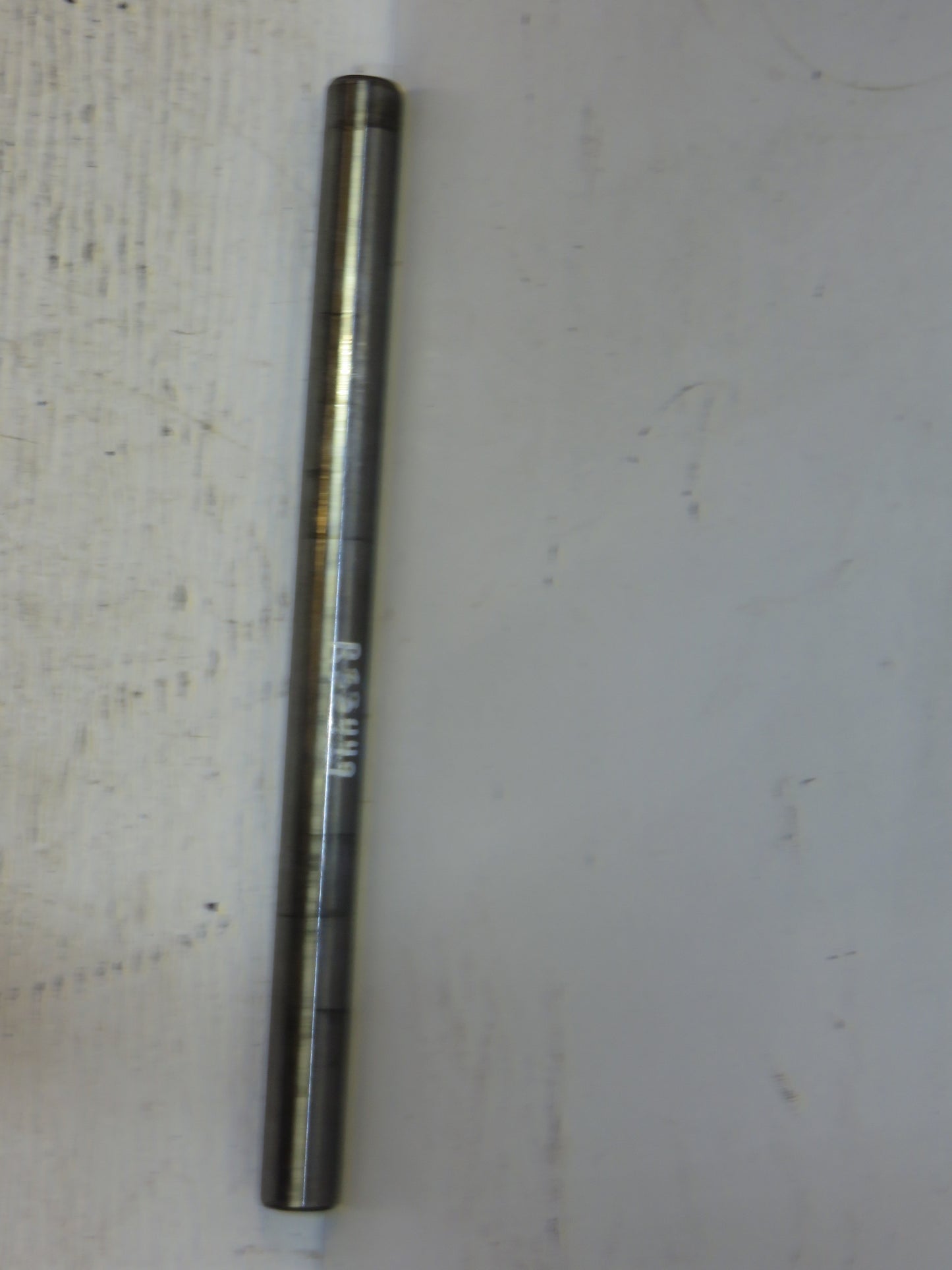 R33449 John Deere Shifter Shaft For 2510, 2520, 3020, 4010, 4030