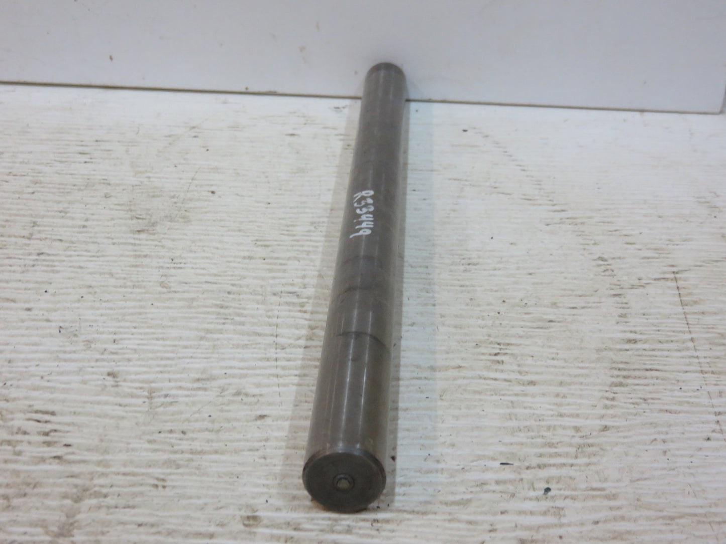 R33449 John Deere Shifter Shaft For 2510, 2520, 3020, 4010, 4030