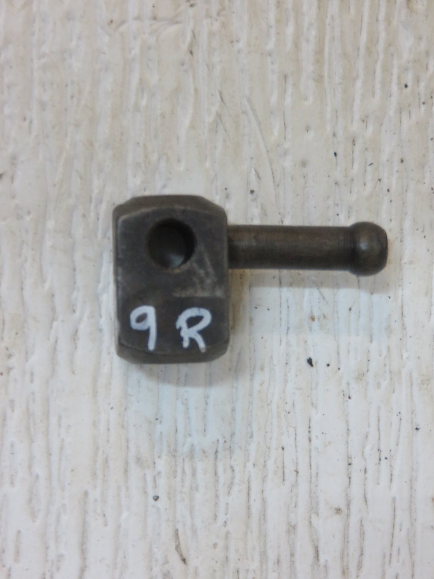 AR689R John Deere Governor Weight For R Pony Motor