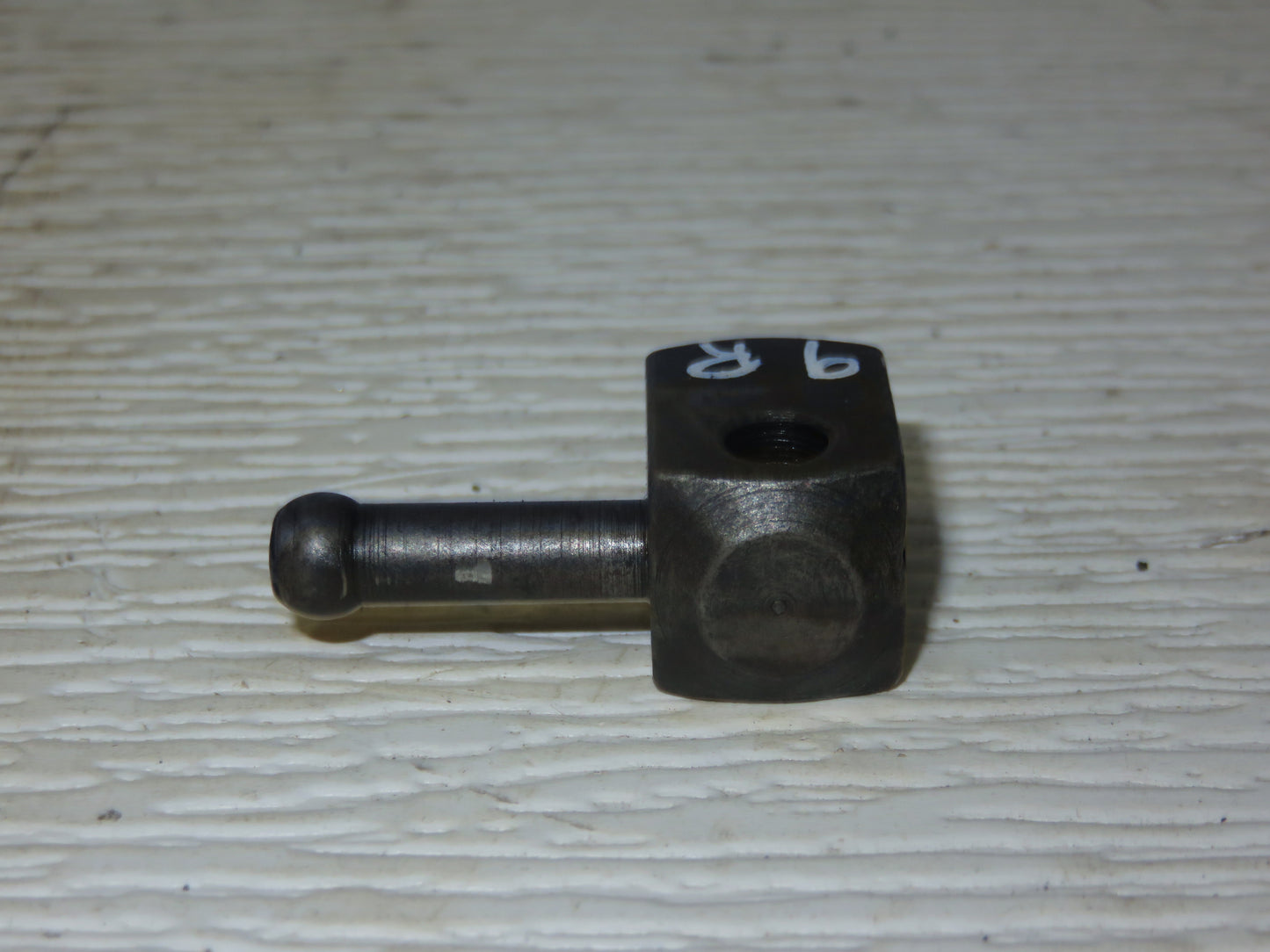 AR689R John Deere Governor Weight For R Pony Motor