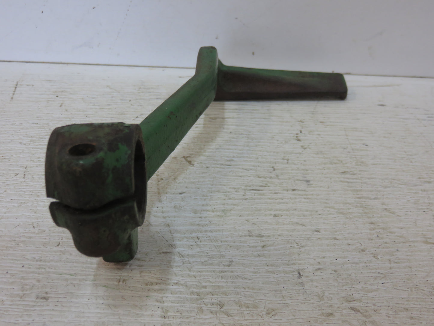 M1693T John Deere Clutch Pedal For 40, 420