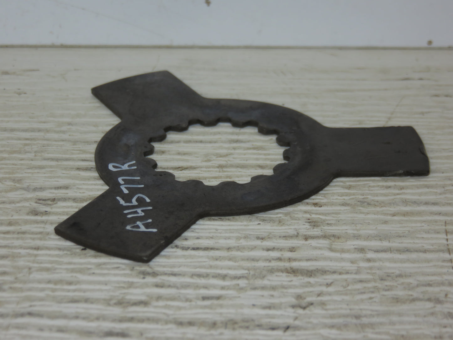 A4577R John Deere PTO Locking Washer For 50, 60, 70