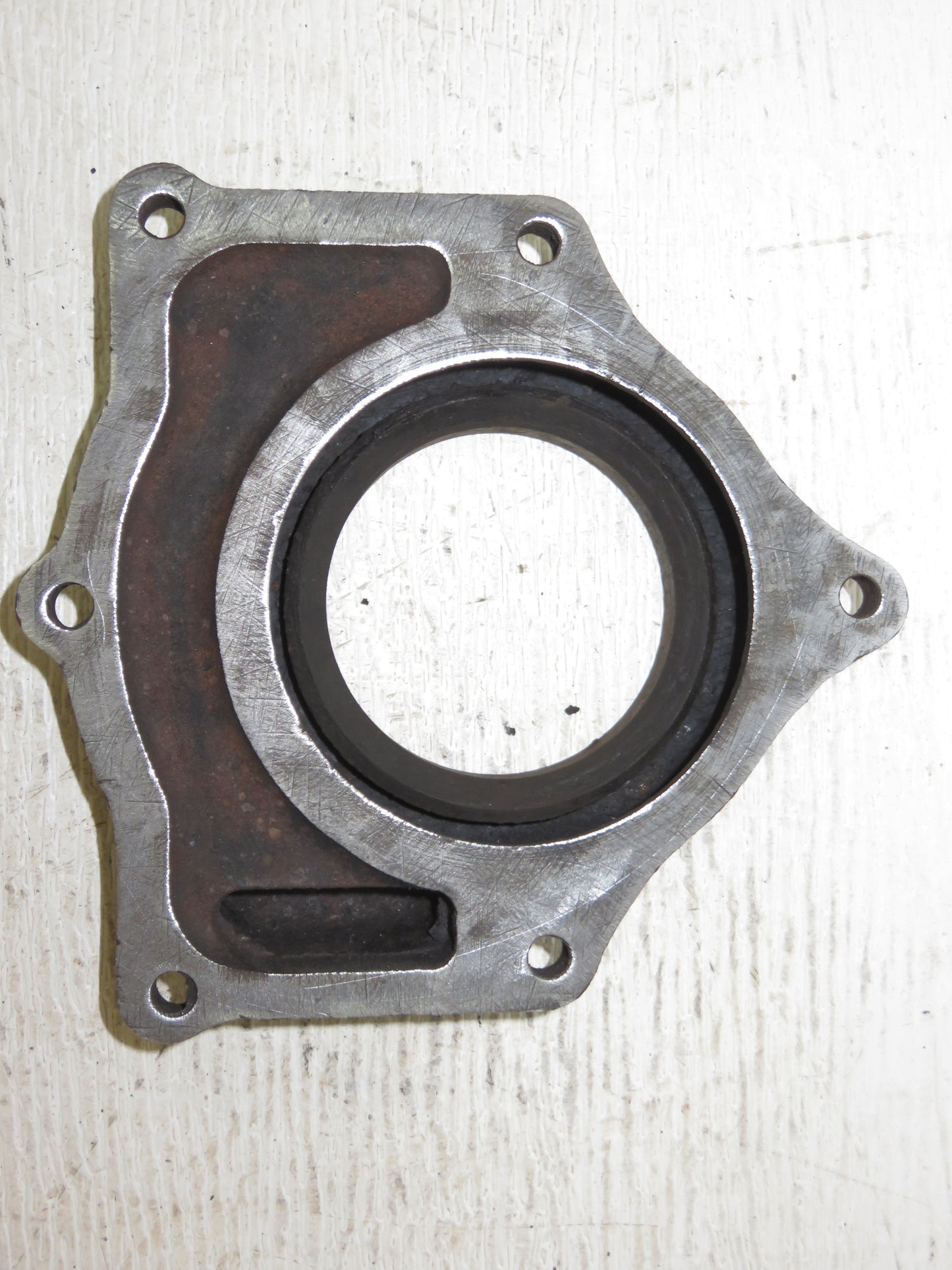 D1783R John Deere Left Hand Main Bearing Cover For D