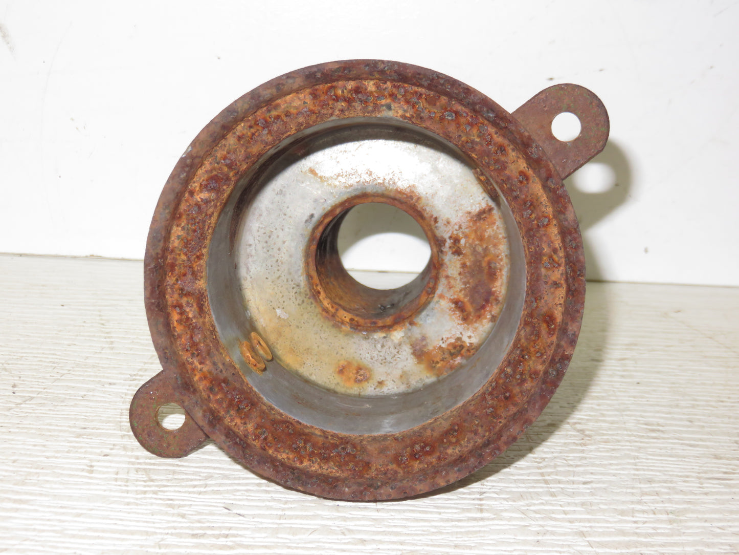 AD918R John Deere Crankcase Breather Body For D, G, GP