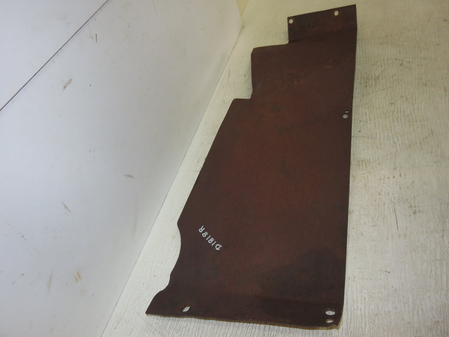 D1818R John Deere Right Hand Rear Dust Shield For D