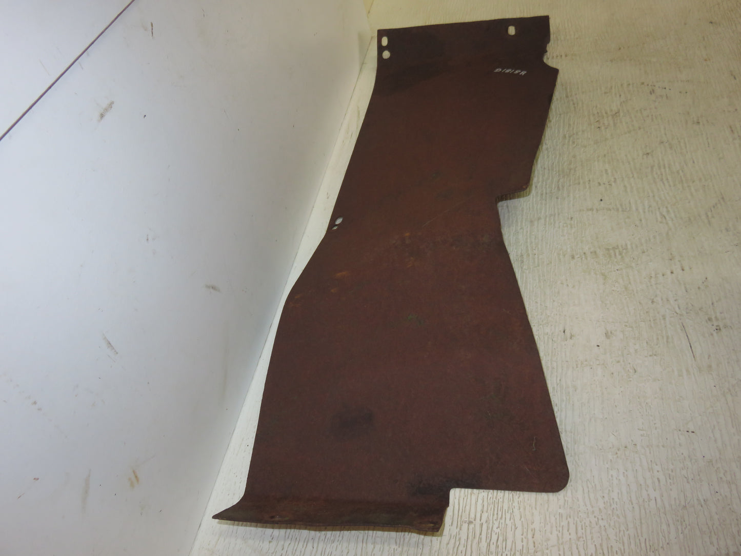 D1818R John Deere Right Hand Rear Dust Shield For D