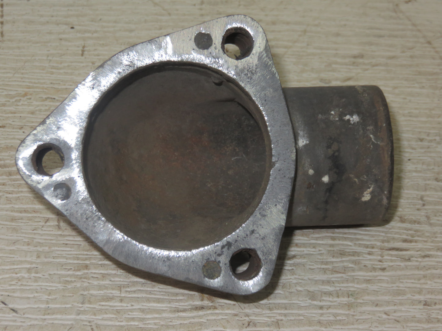 T24934 John Deere Thermostat Cover For 3120, 3030, 3130, 4030