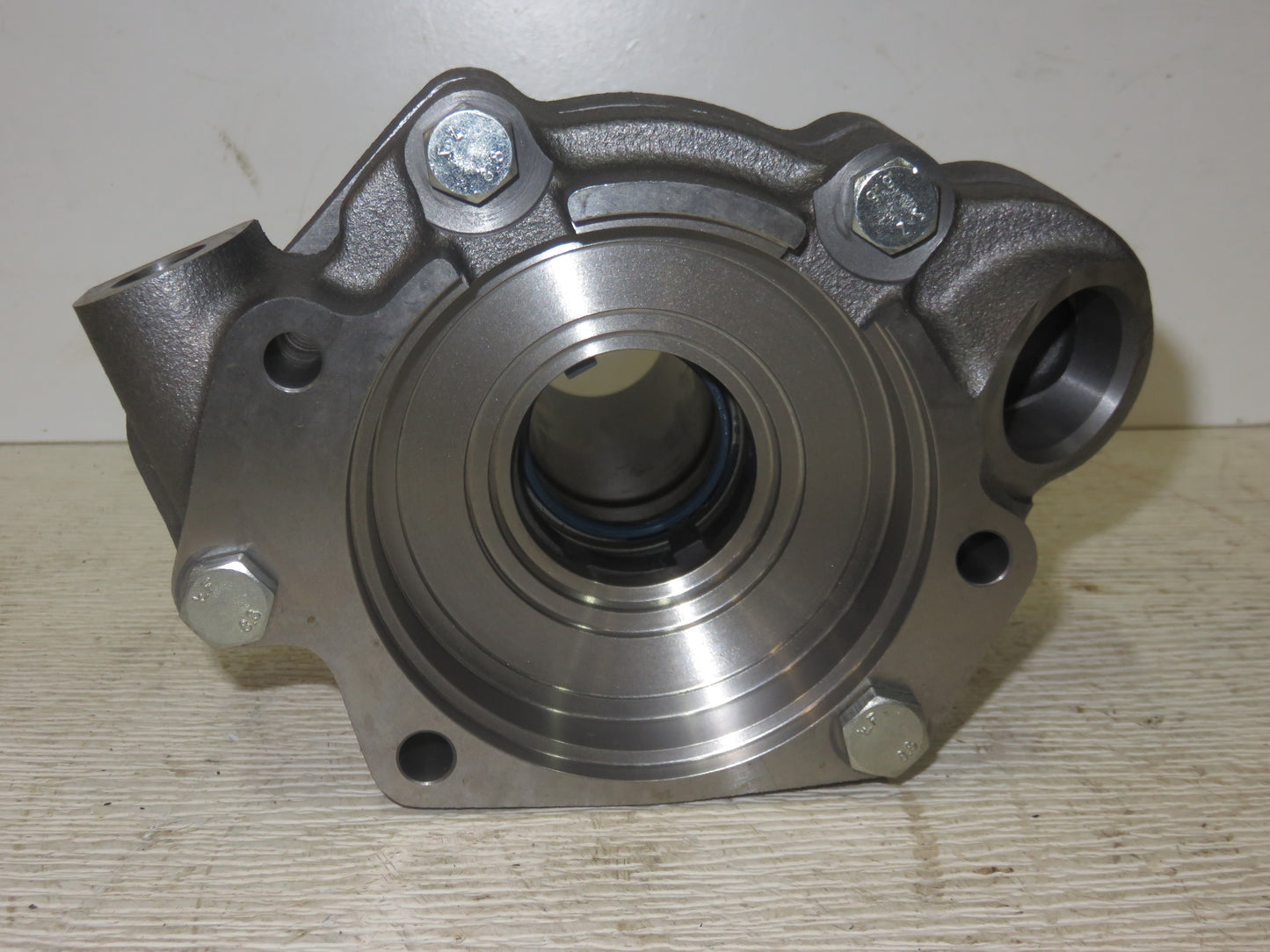 AL69761 John Deere NOS Transmission Oil Pump For 1640, 2040, 2140, 2150, 2155, 2255, 2355