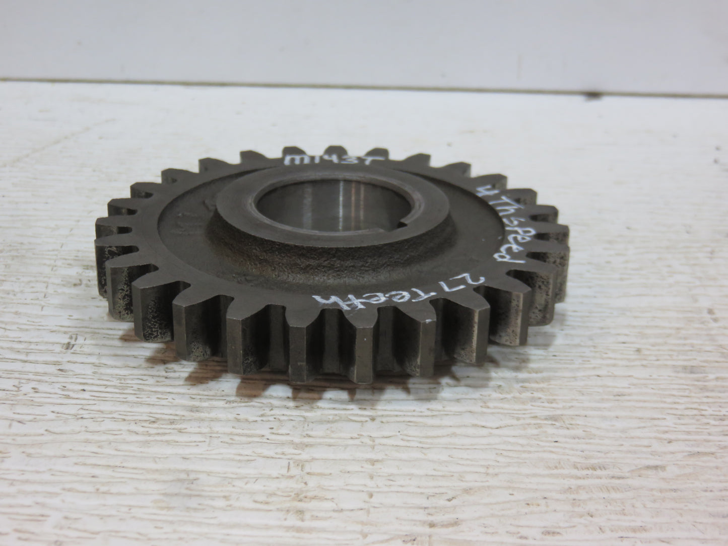 M143T John Deere Fourth Speed Gear For M, 40, 320, 420, 330, 430, 435