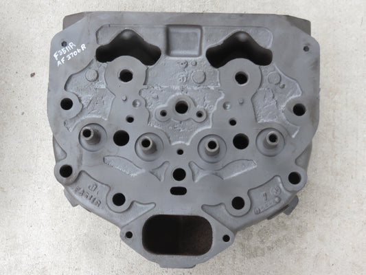AF3706R, F3511R John Deere Cylinder Head For 720, 730