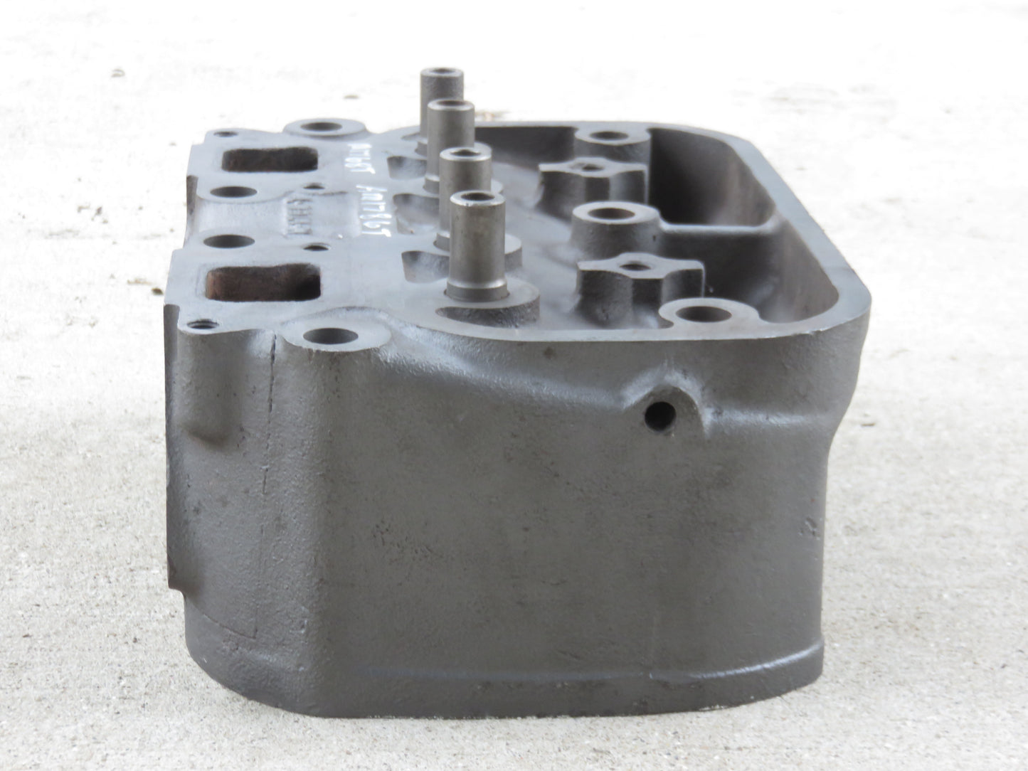 AM1786T, M1768T John Deere Cylinder Head For M, 40, 320, 330