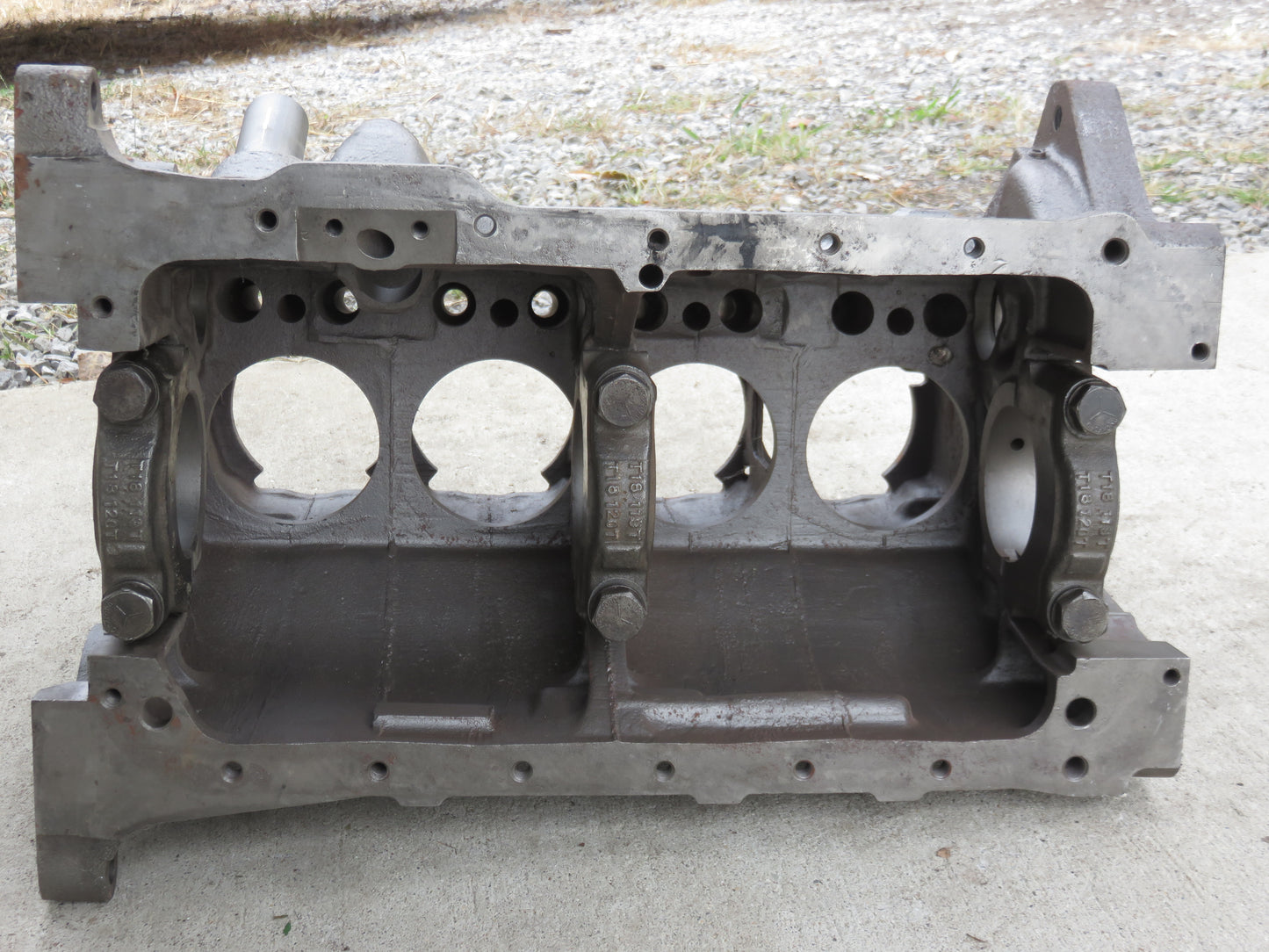 AT15456T, T16277 John Deere Cylinder Block For 1010