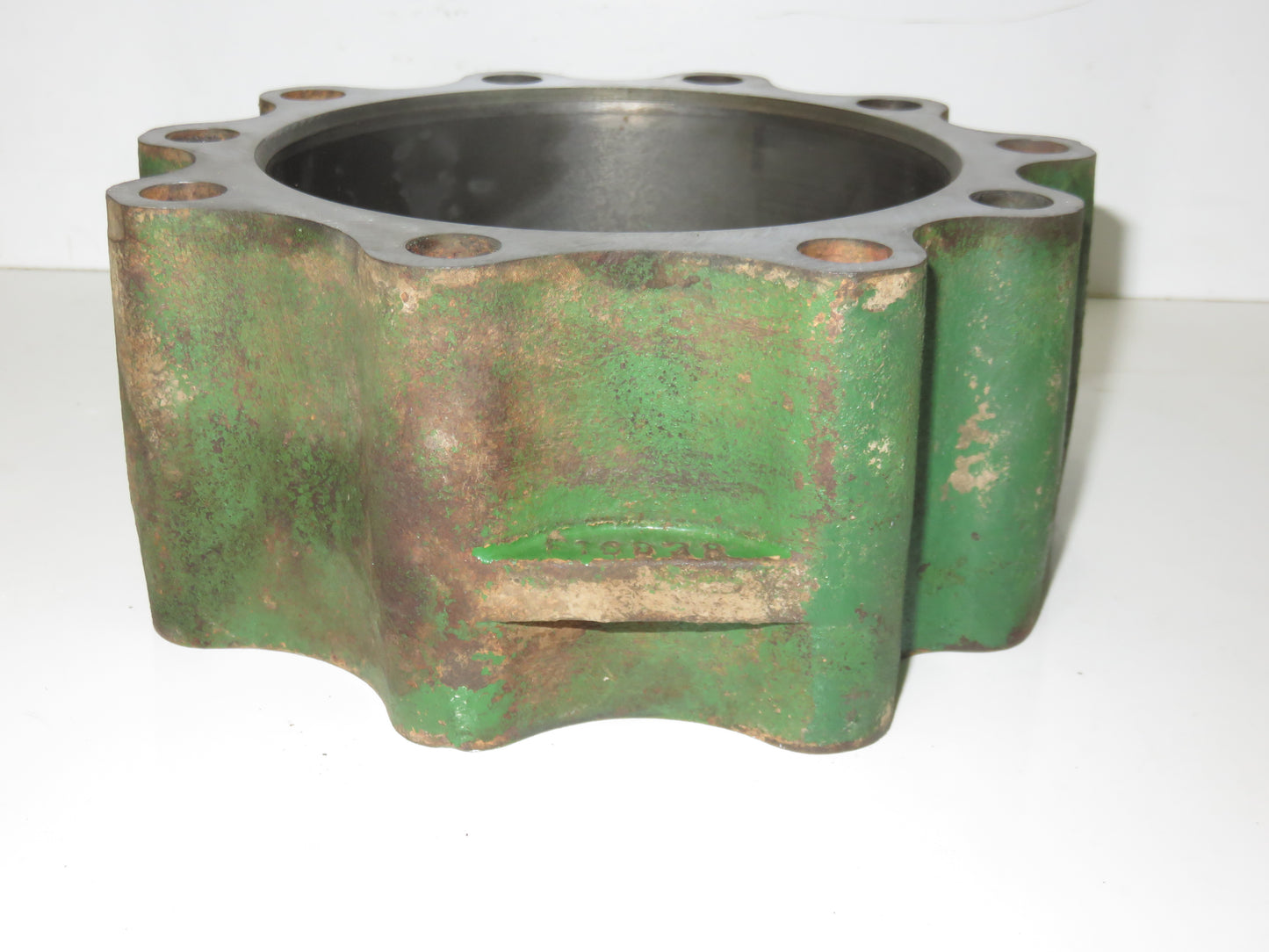 F1693R John Deere Power Steering Cylinder For 50, 60, 70, 520, 620, 720, 530, 630, 730, 840