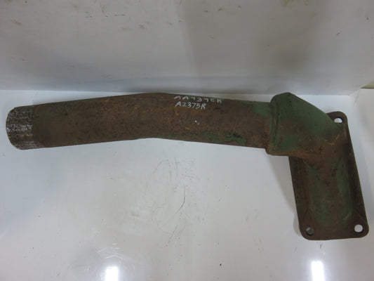 AA2237R, A2375R John Deere Upper Water Pipe For A