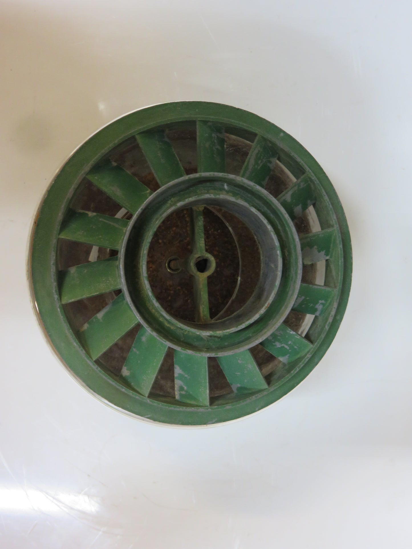 AF3580R John Deere Precleaner Assembly For 520, 620, 720, 530, 630, 730