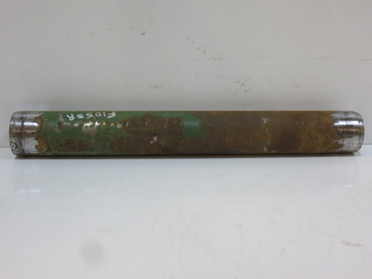 F1055R John Deere Lower Water Pipe For G, 70