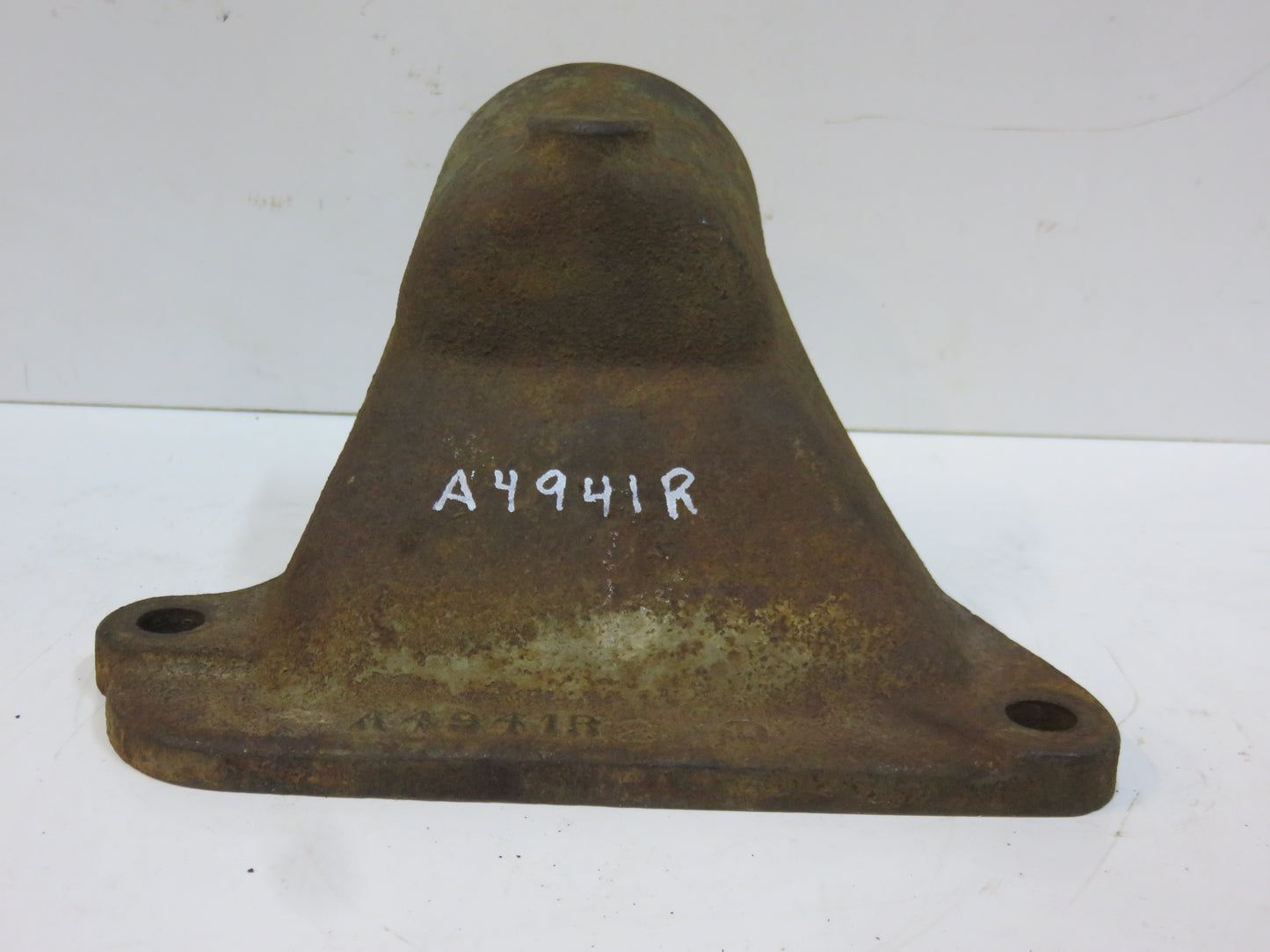 A4941R John Deere Radiator Water Inlet Elbow For 60, 620, 630