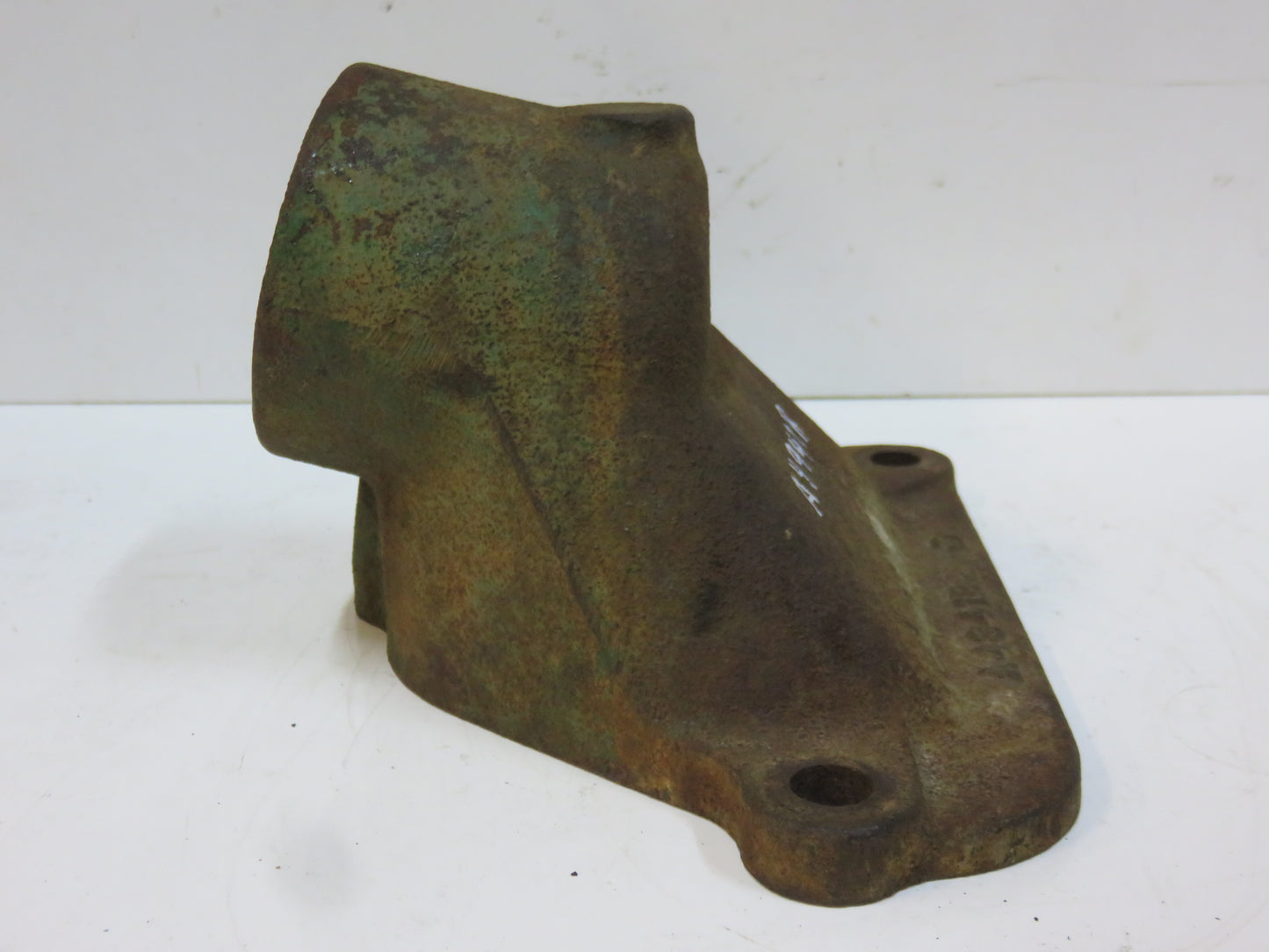 A4941R John Deere Radiator Water Inlet Elbow For 60, 620, 630