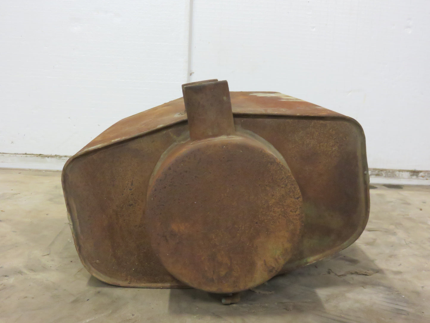 AD1954R John Deere Gas Tank For D