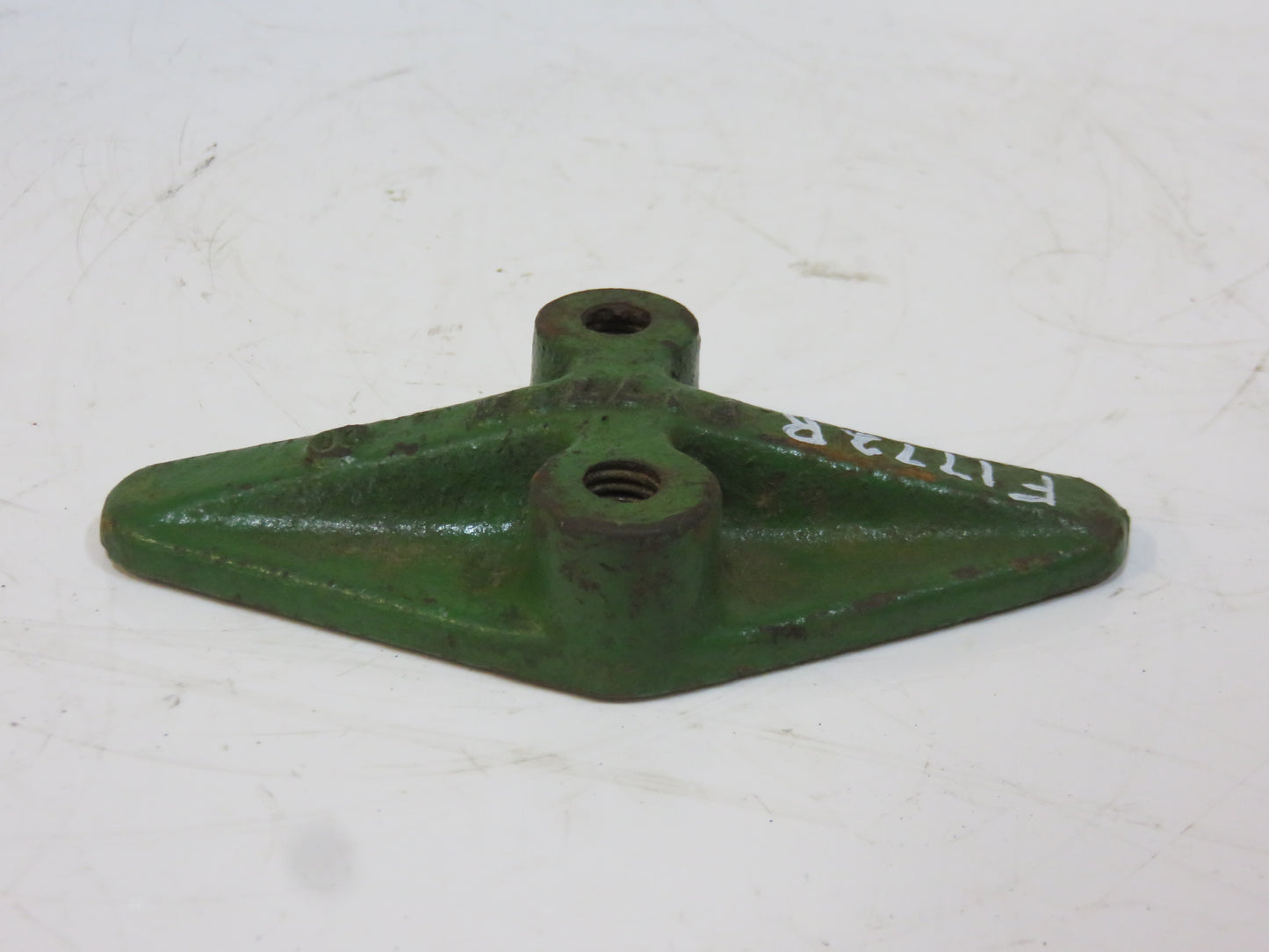 F1772R John Deere Fuel Filter Case Clamp For 70, 720, 730