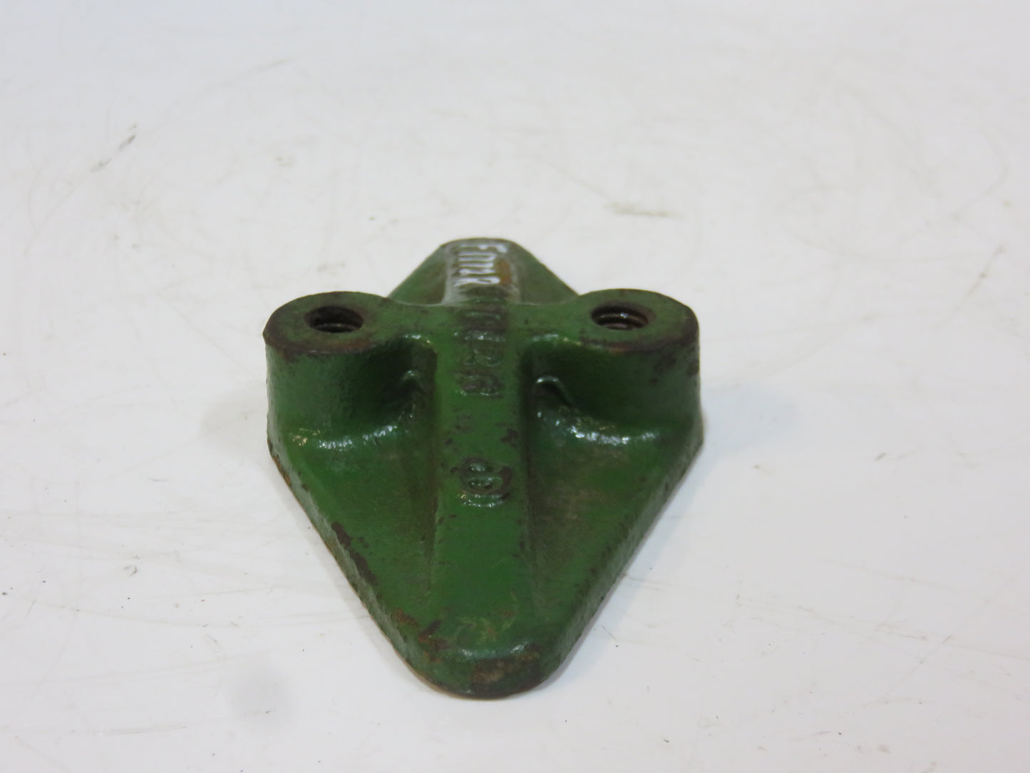 F1772R John Deere Fuel Filter Case Clamp For 70, 720, 730