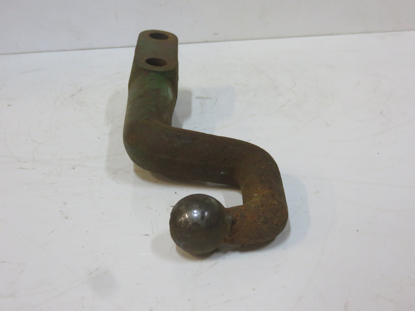 R41R John Deere Left Steering Arm For R