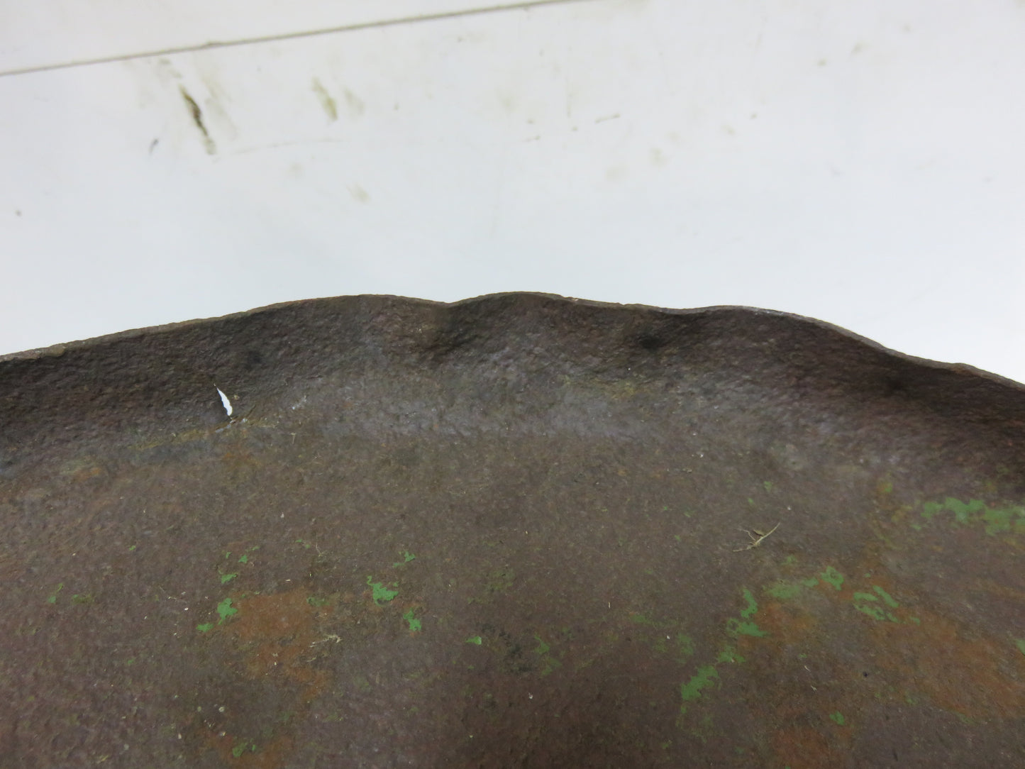 AD1606R John Deere 3 Hole Pan Seat For A, B, D, G, GP, GPO, H, L, LI, LA