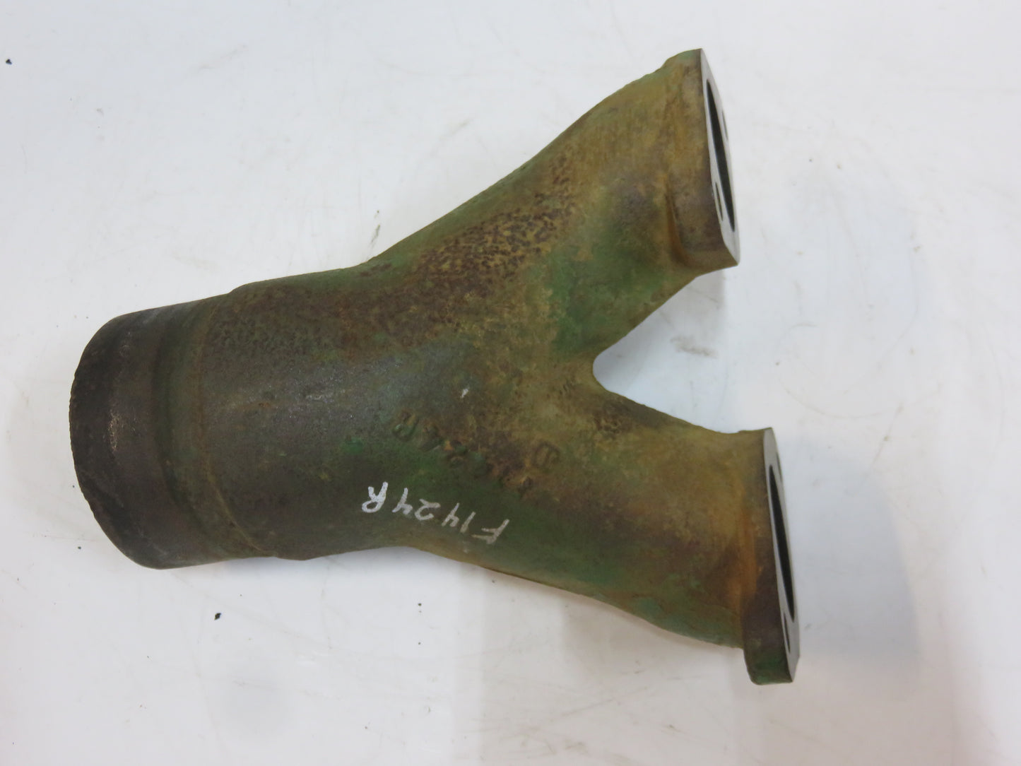 F1424R John Deere Upper Carburetor Intake For 70