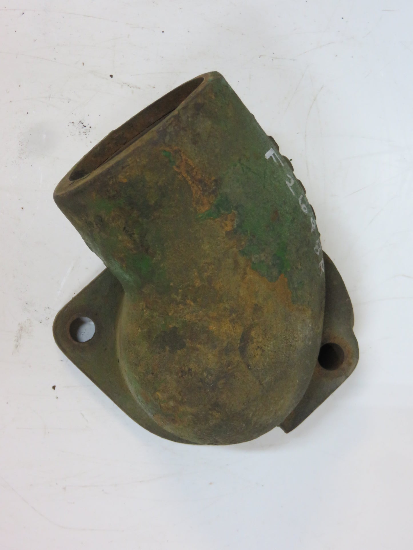 F2698R John Deere Thermostat Housing For Diesel 720, 730